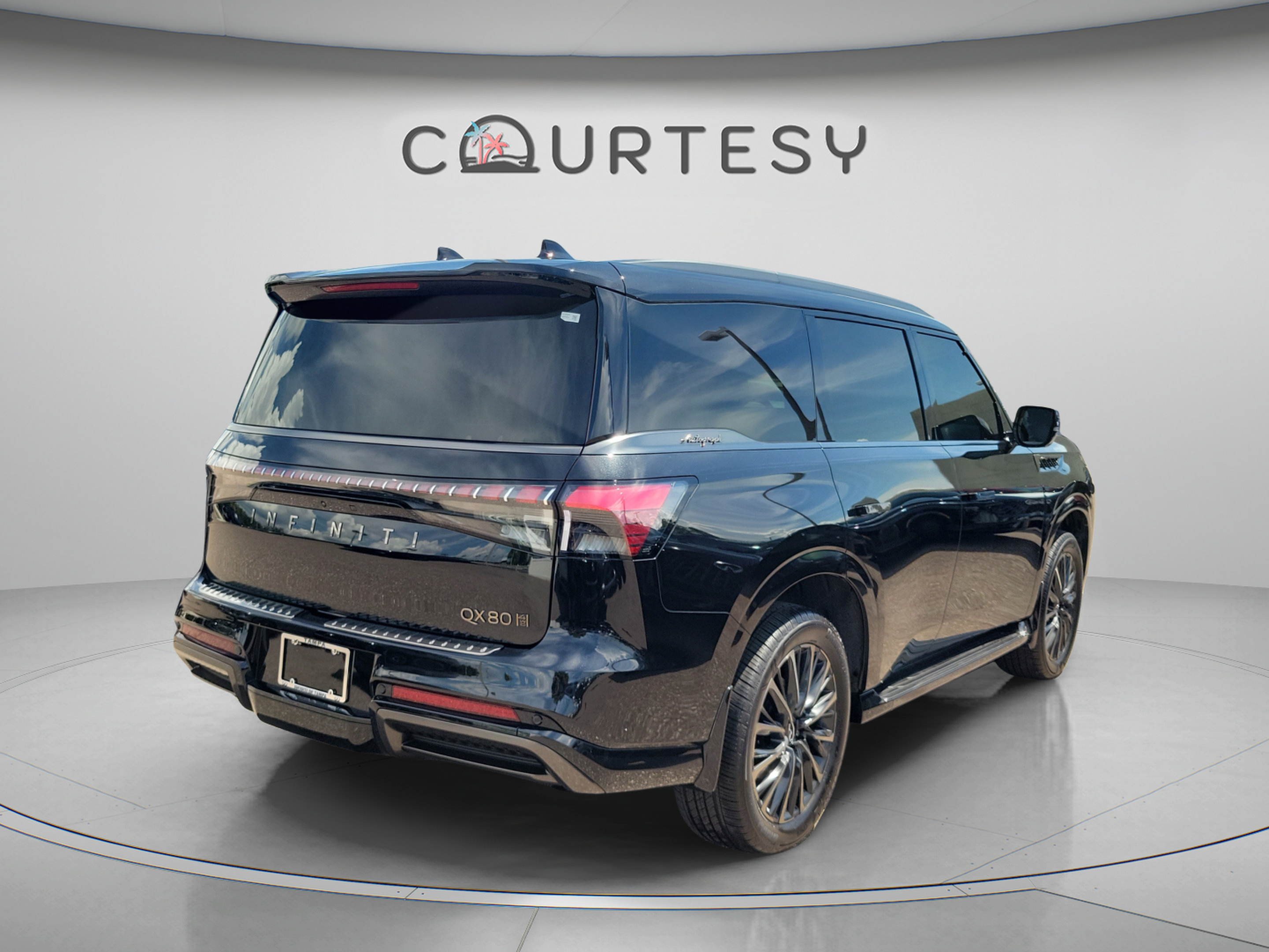 Certified 2026 INFINITI QX80 Autograph w/ Autograph Exterior Package AWD/4WD image 4