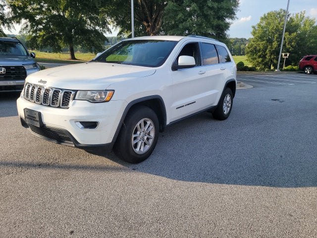 Used 2018 Jeep Grand Cherokee Laredo AWD/4WD image 22