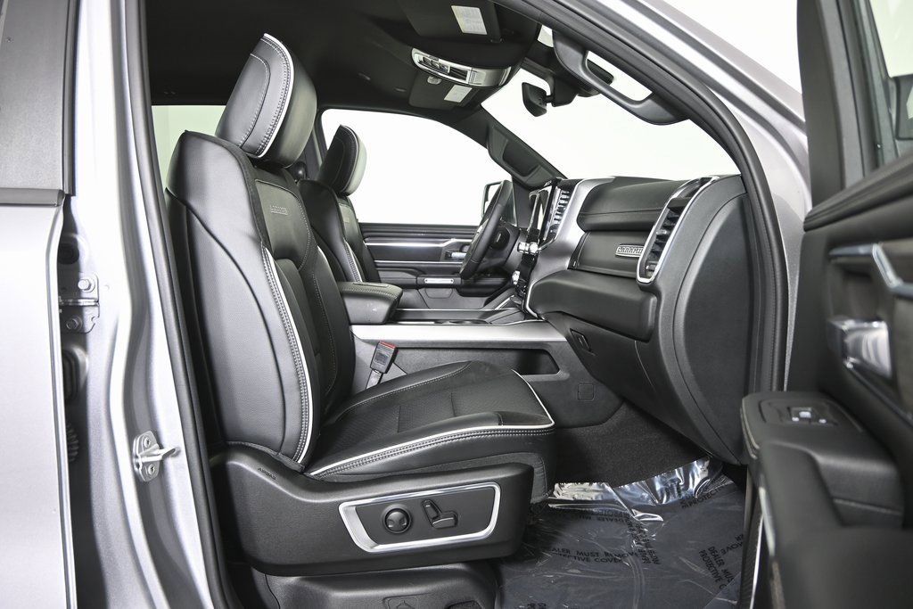 Used 2025 RAM 1500 Laramie w/ Sport Appearance Package image 14
