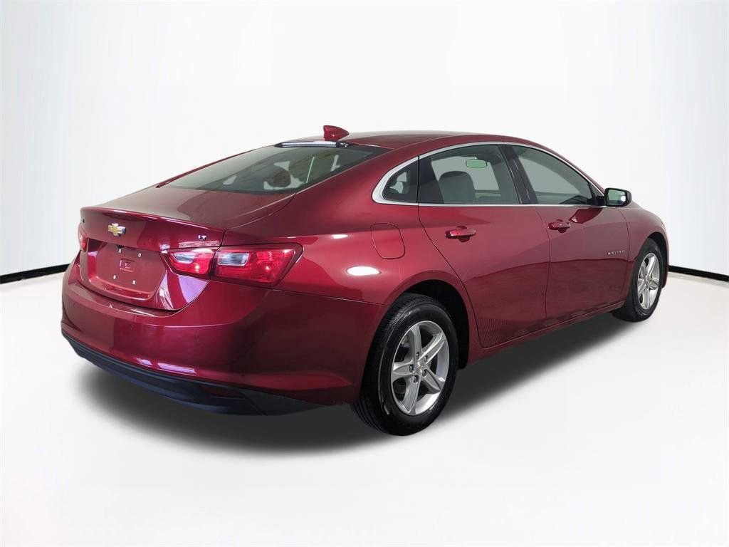 Used 2024 Chevrolet Malibu LT image 5