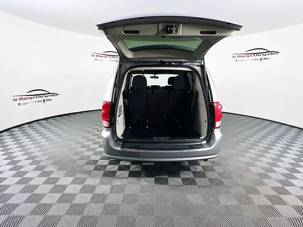 Used 2016 Dodge Grand Caravan SE w/ Quick Order Package 29E SE FWD image 24
