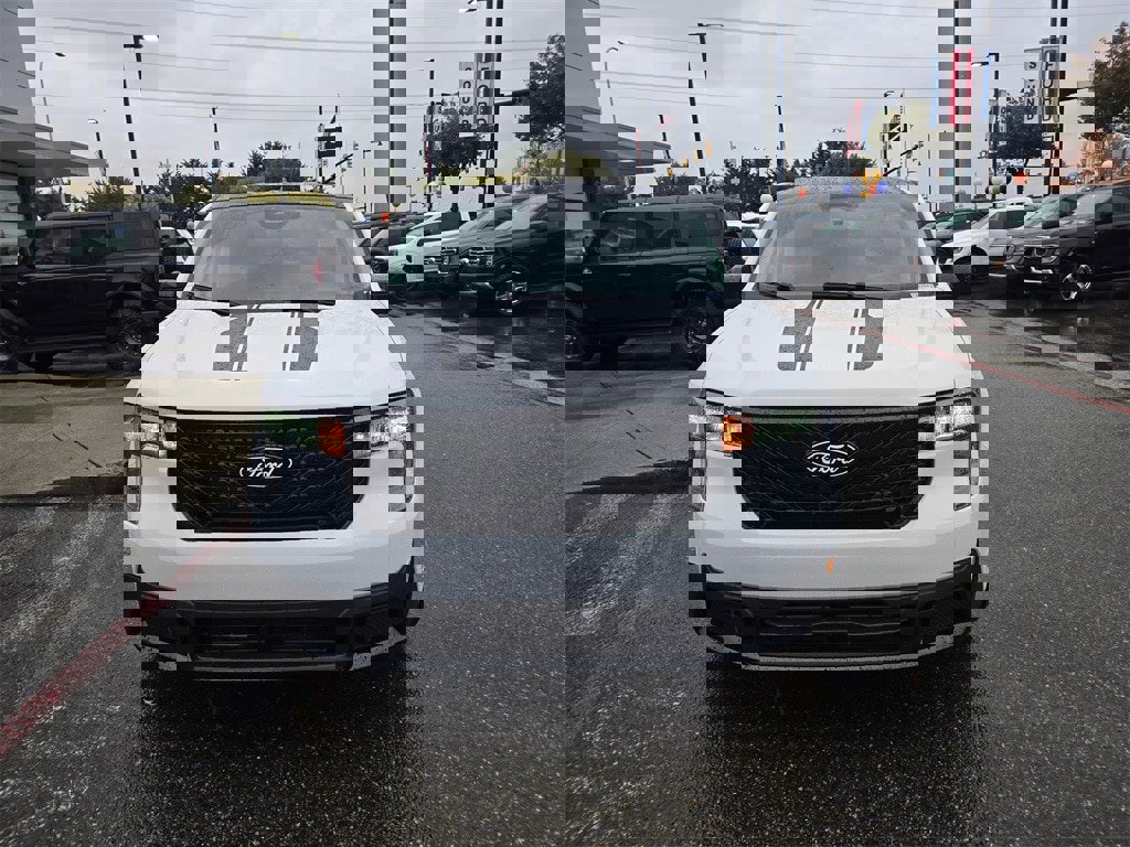 New 2025 Ford Maverick XLT w/ XLT Luxury Package image 2