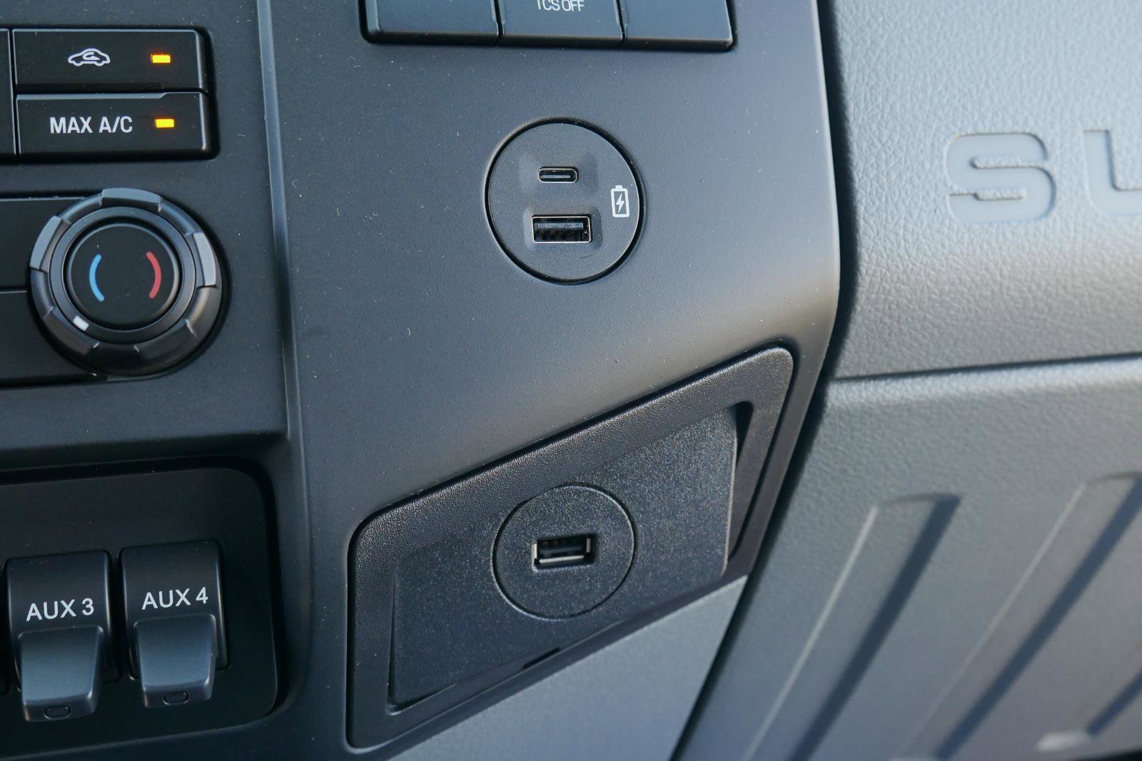 New 2025 Ford F750 2WD Regular Cab Super Duty image 27