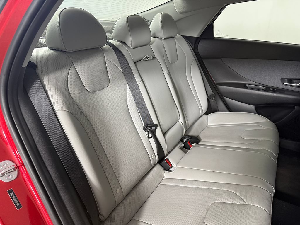 Used 2023 Hyundai Elantra Limited w/ Cargo Package FWD image 36
