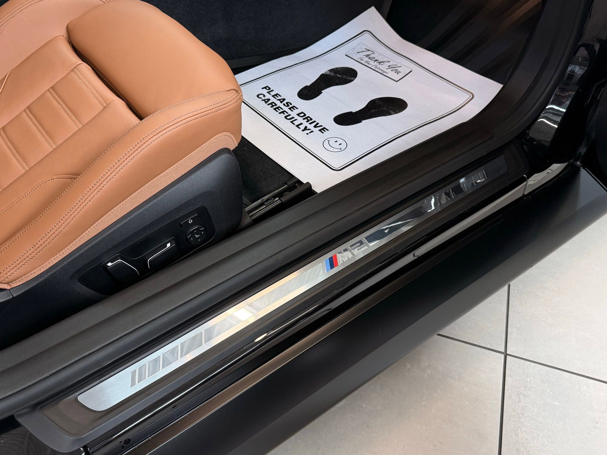 Used 2024 BMW M2 w/ Lighting Package image 22