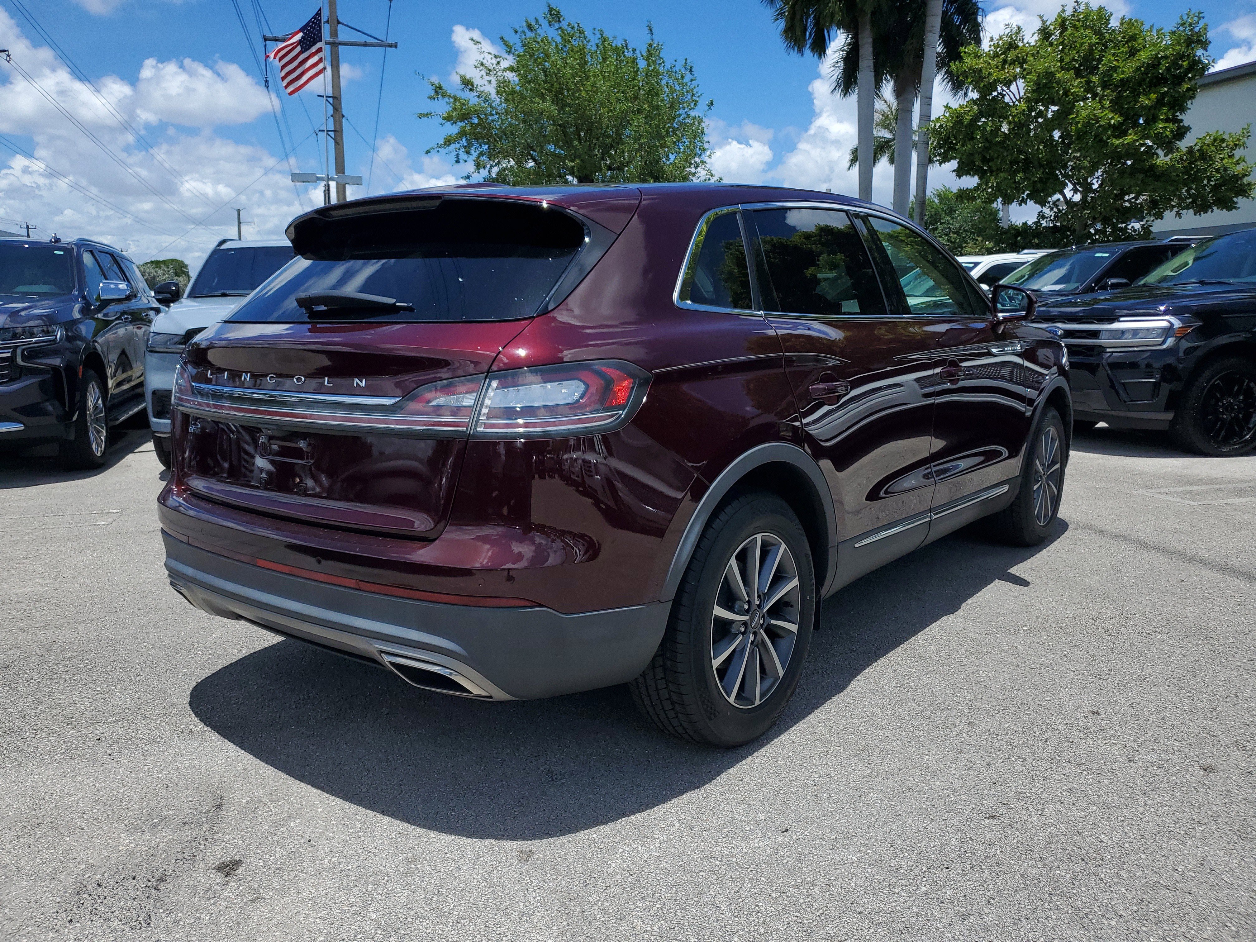 Certified 2021 Lincoln Nautilus Standard image 6