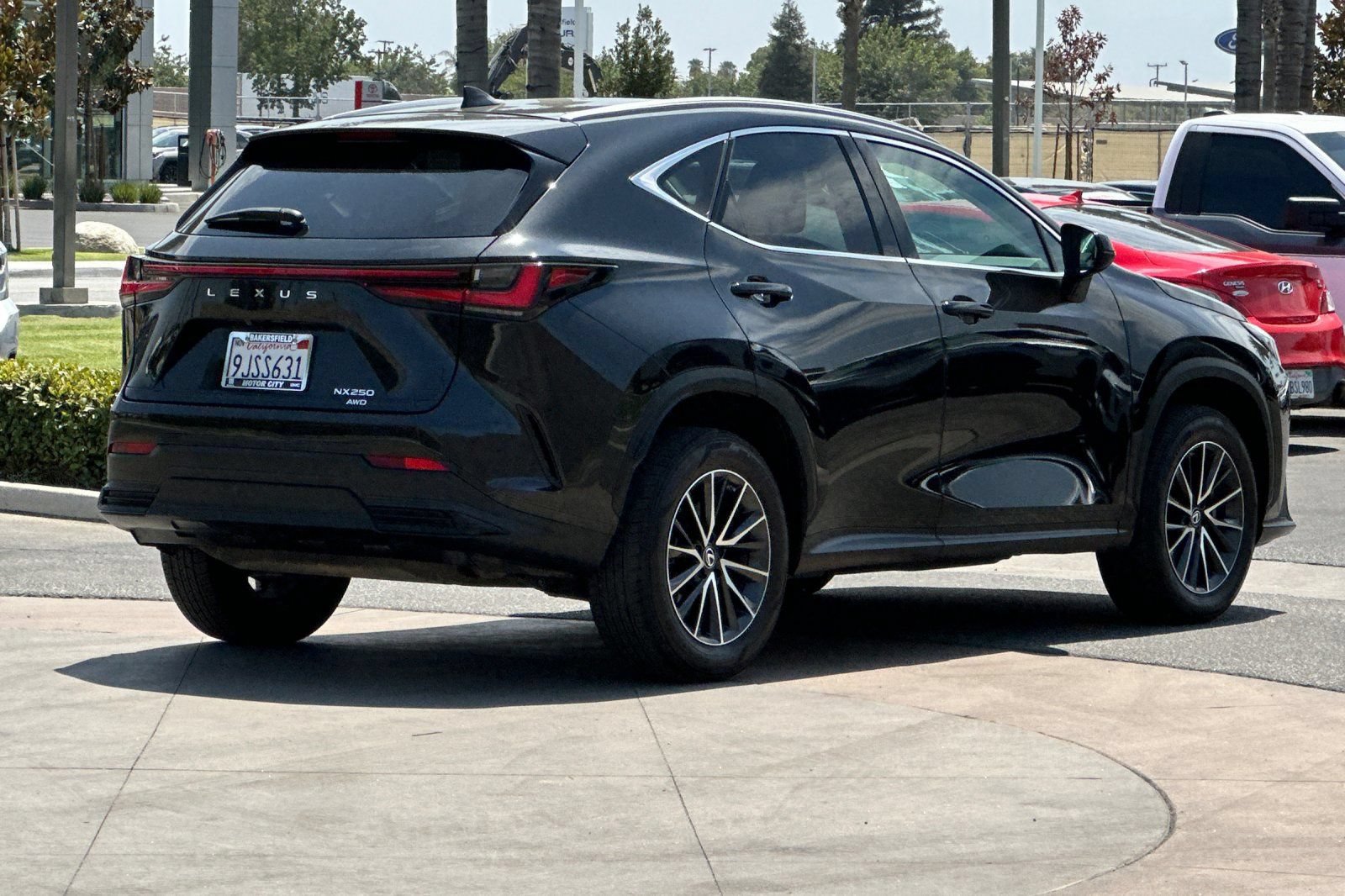 Used 2024 Lexus NX 250 AWD w/ Cold Area Package image 4