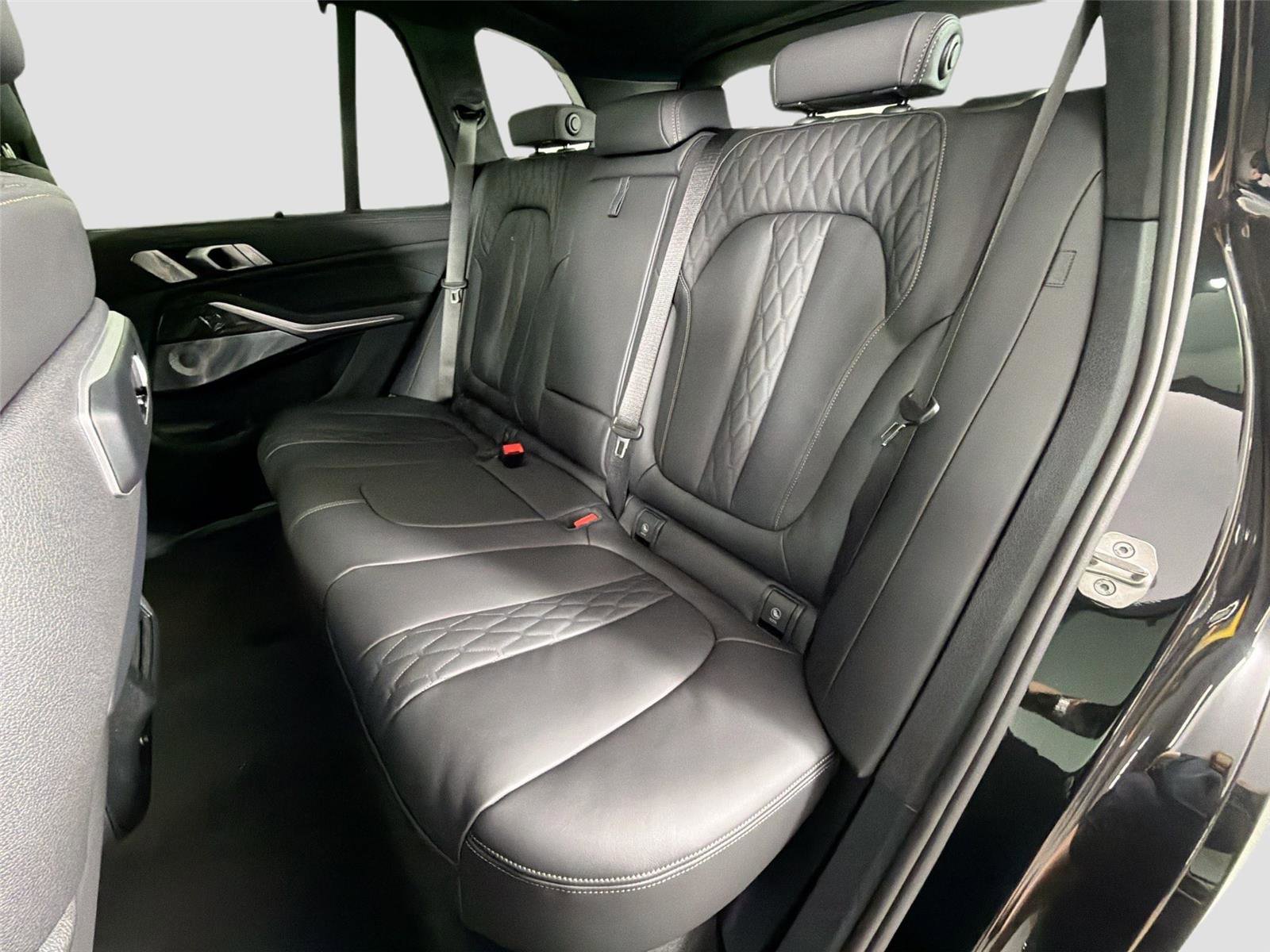 New 2026 BMW X5 M60i AWD/4WD image 26