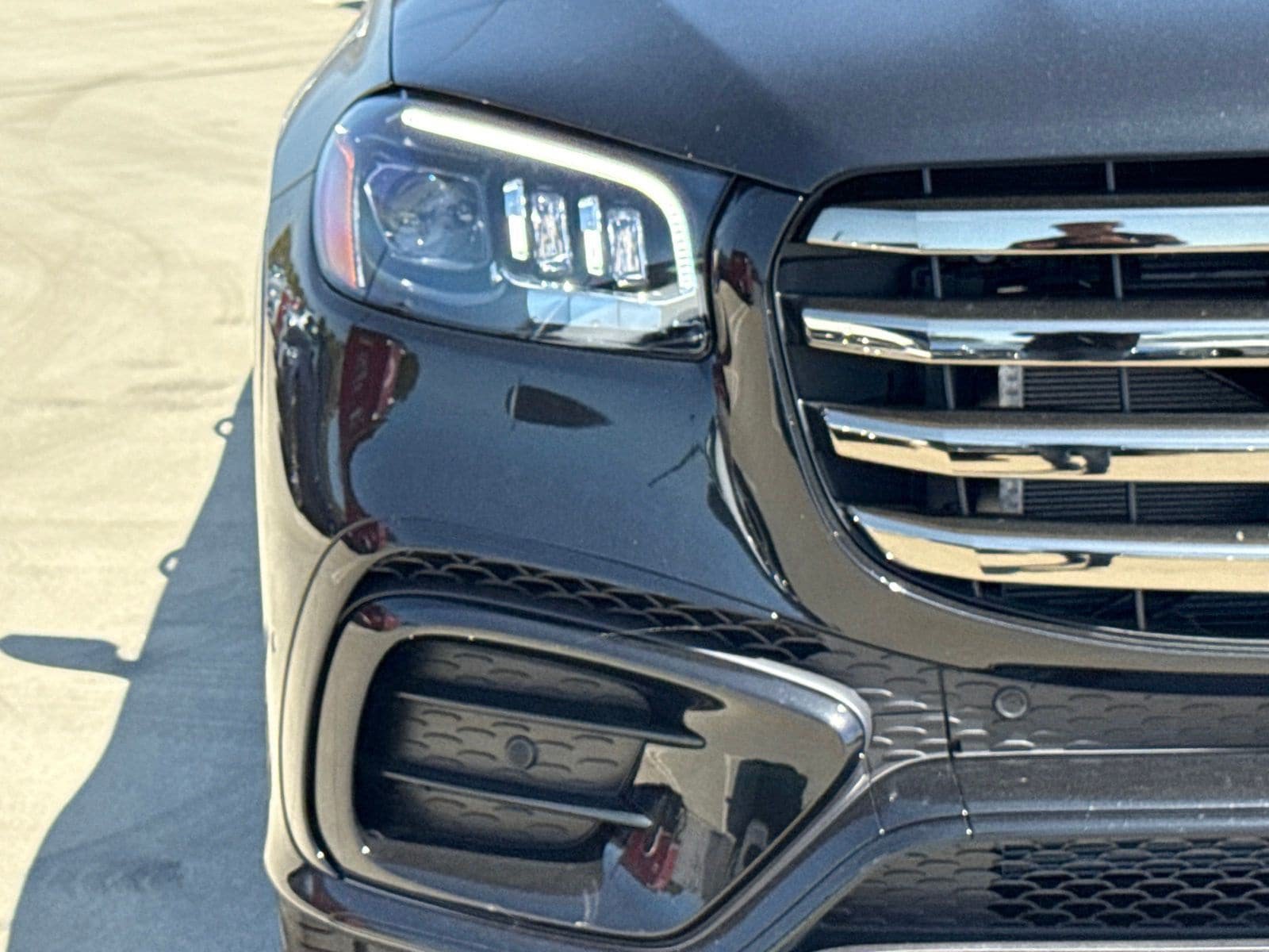New 2026 Mercedes-Benz GLS 450 4MATIC image 5