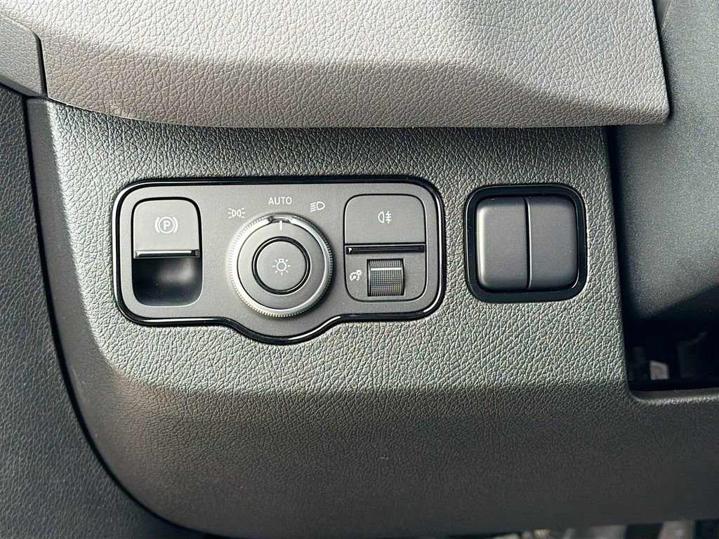 New 2026 Mercedes-Benz Sprinter 2500 image 11