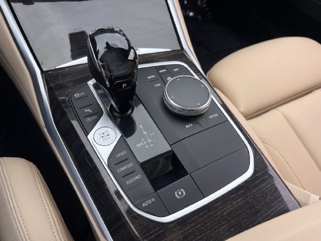 Used 2019 BMW 330i Sedan w/ Convenience Package RWD image 26