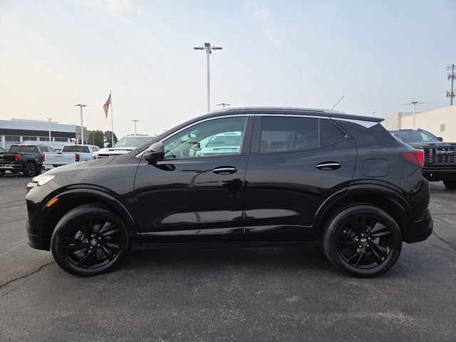 Used 2024 Buick Encore GX Sport Touring AWD/4WD image 12