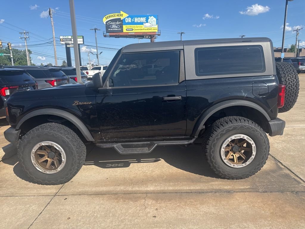 Used 2022 Ford Bronco 2-Door AWD/4WD image 4