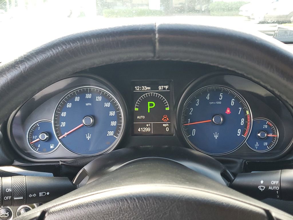 Used 2016 Maserati GranTurismo Sport image 24