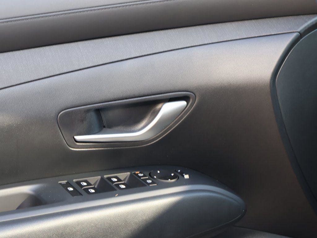 New 2026 Hyundai Tucson SEL image 23