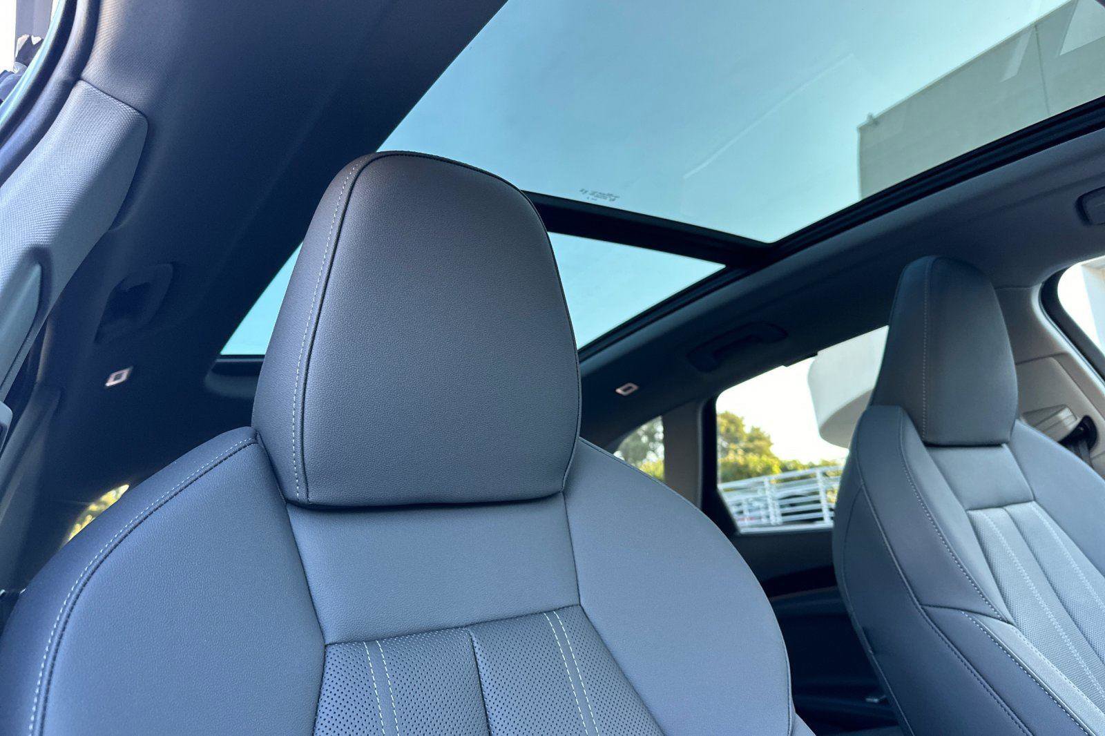 Certified 2025 Audi Q5 Premium Plus w/ Premium Plus image 17