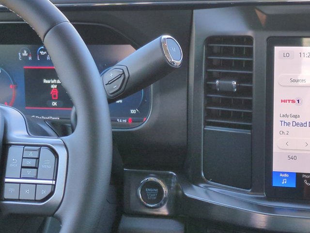 New 2026 Ford F350 Lariat image 19
