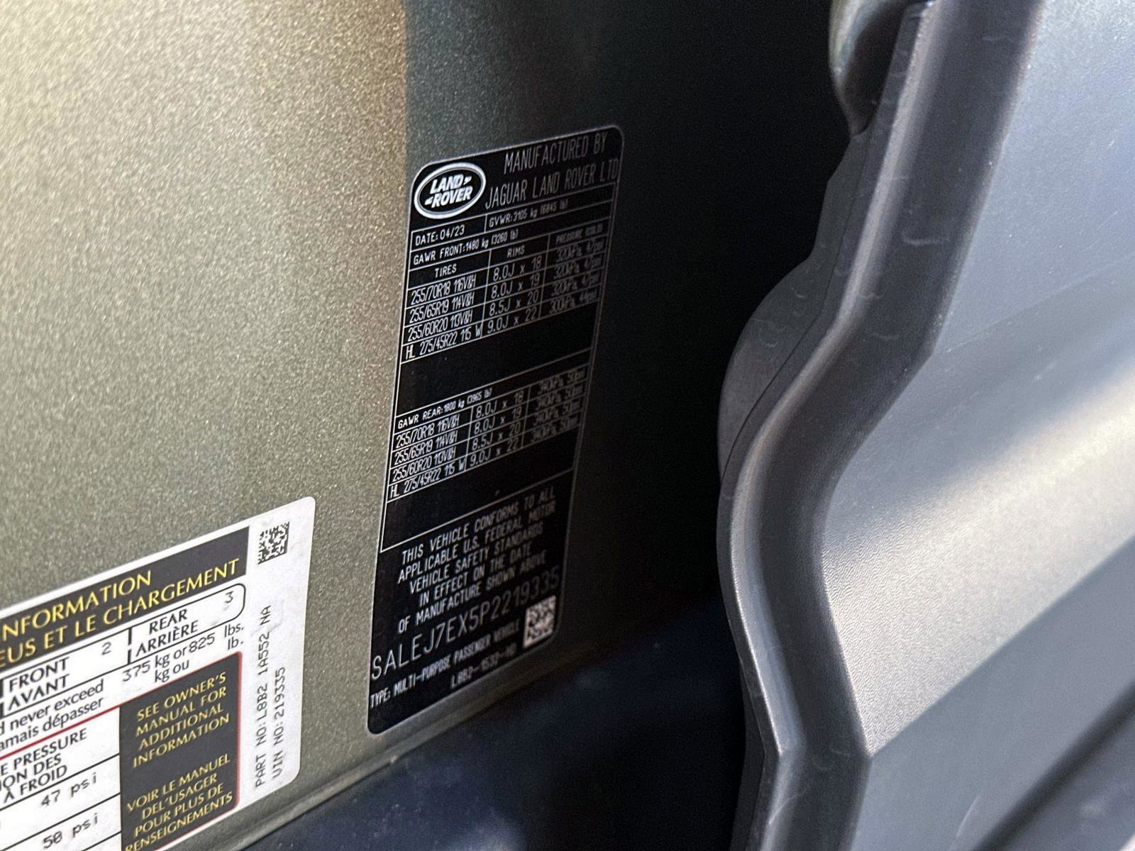 Used 2023 Land Rover Defender 110 S image 30