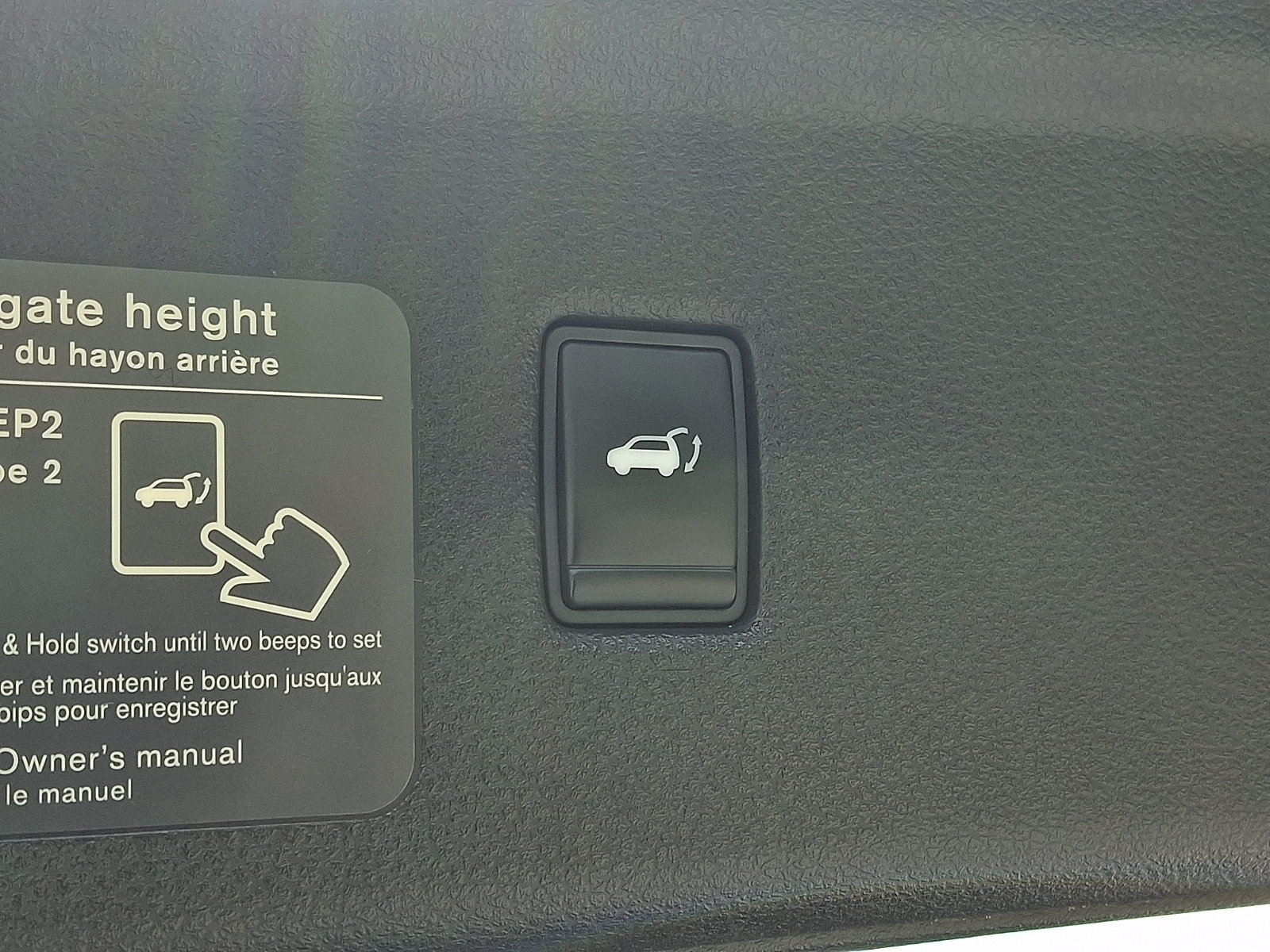 Used 2019 INFINITI QX50 Luxe w/ Navigation Package AWD/4WD image 31