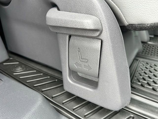 Used 2021 Toyota Sienna XLE image 48