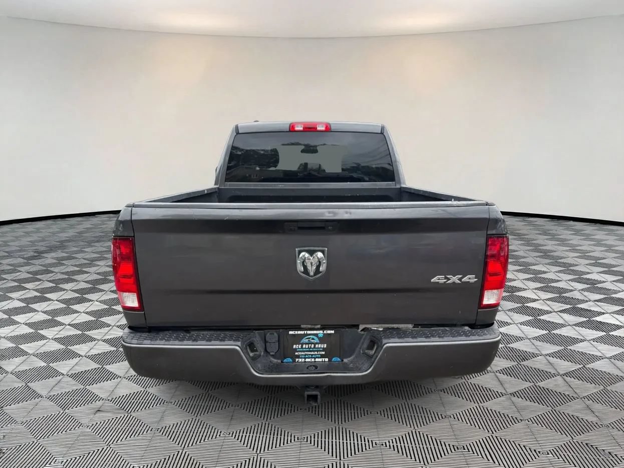Used 2018 RAM 1500 Express w/ Express Value Package AWD/4WD image 6