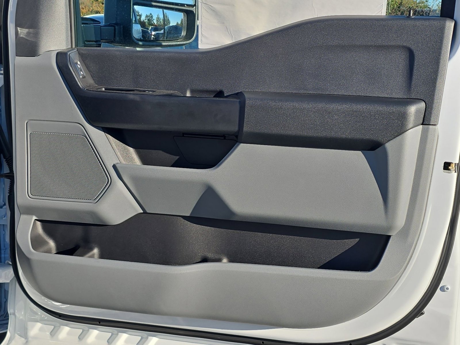 New 2026 Ford F450 XL w/ XL Chrome Package image 42