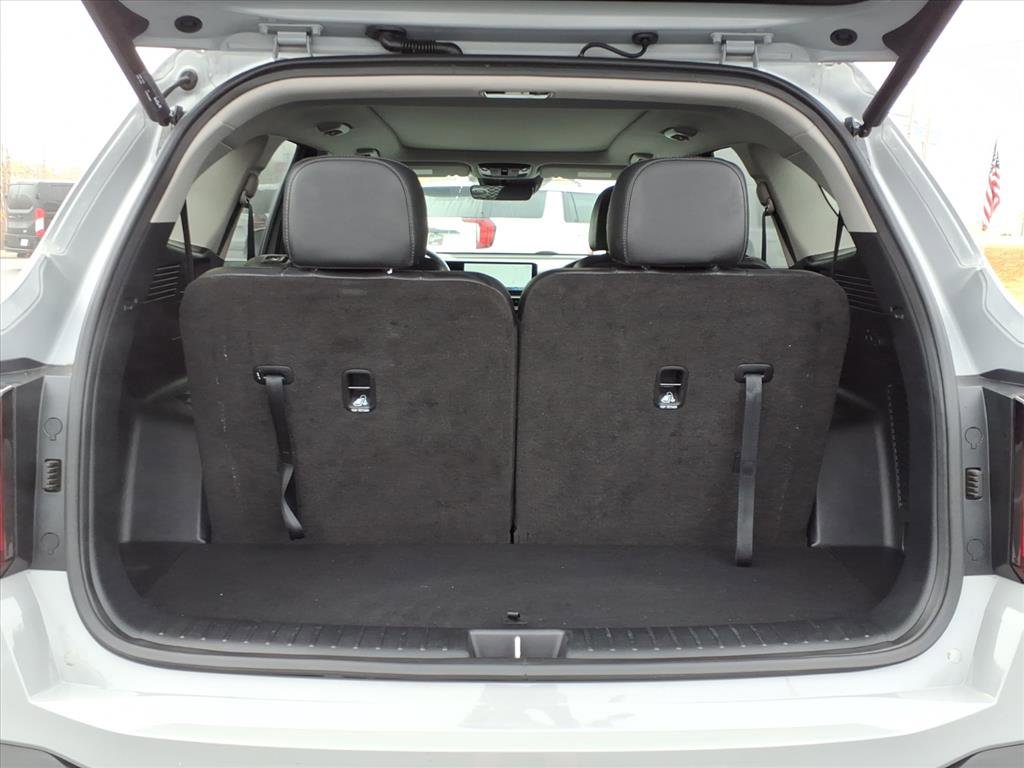 Used 2025 Kia Sorento EX w/ Panoramic Sunroof Package image 22