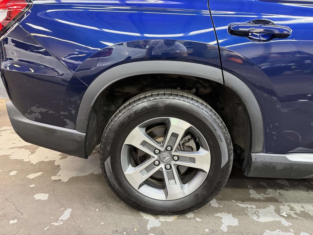 Used 2025 Honda Pilot EX-L image 22