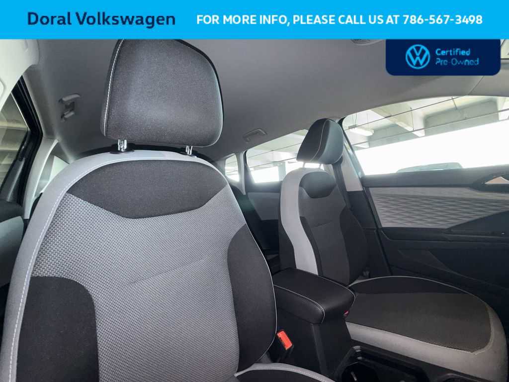 Certified 2023 Volkswagen Taos S FWD image 27