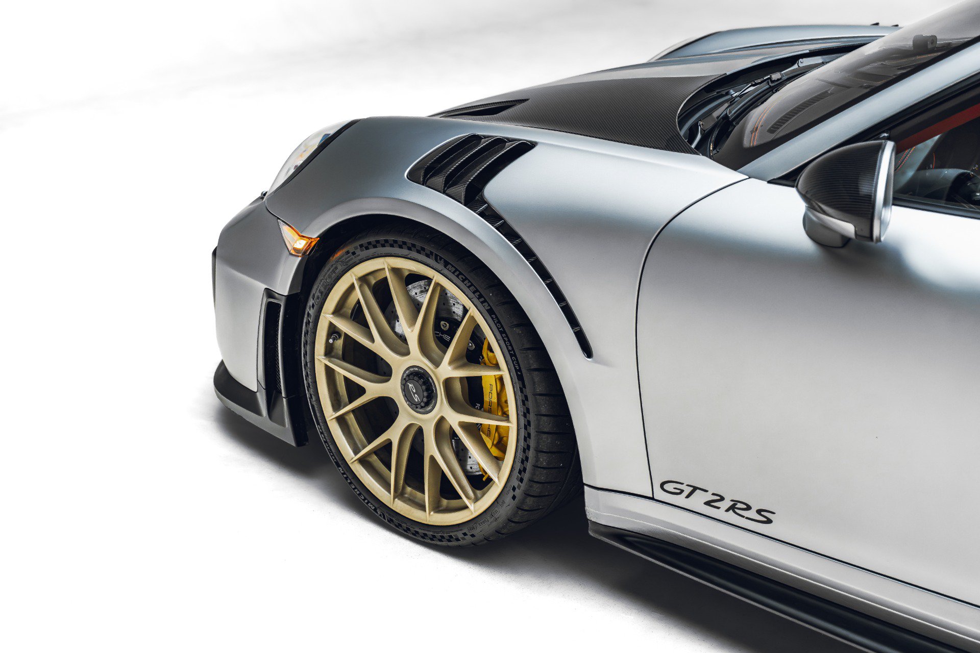 Used 2018 Porsche 911 GT2 RS RWD image 14