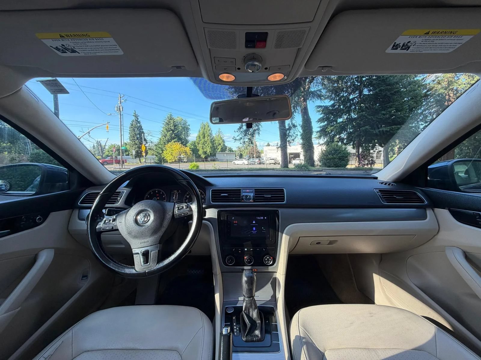 Used 2015 Volkswagen Passat 1.8T SE FWD image 17