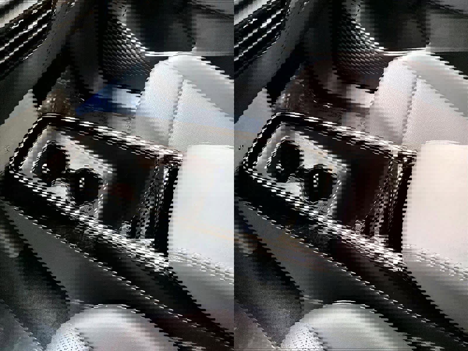 Used 2023 Volkswagen ID.4 Pro S AWD/4WD image 19