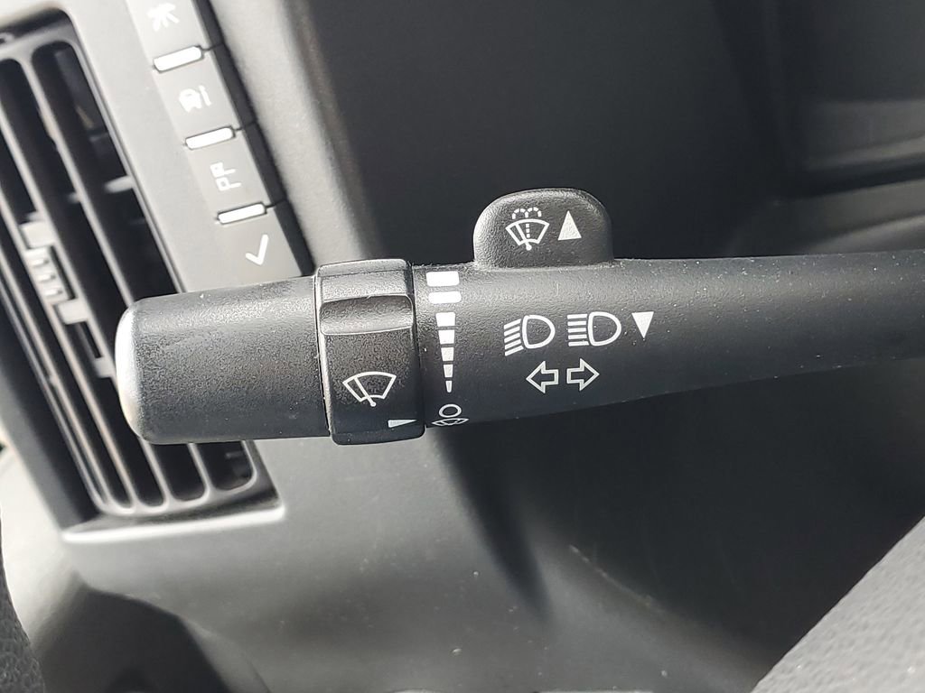 Used 2020 GMC Savana 2500 w/ Driver Convenience Package image 18