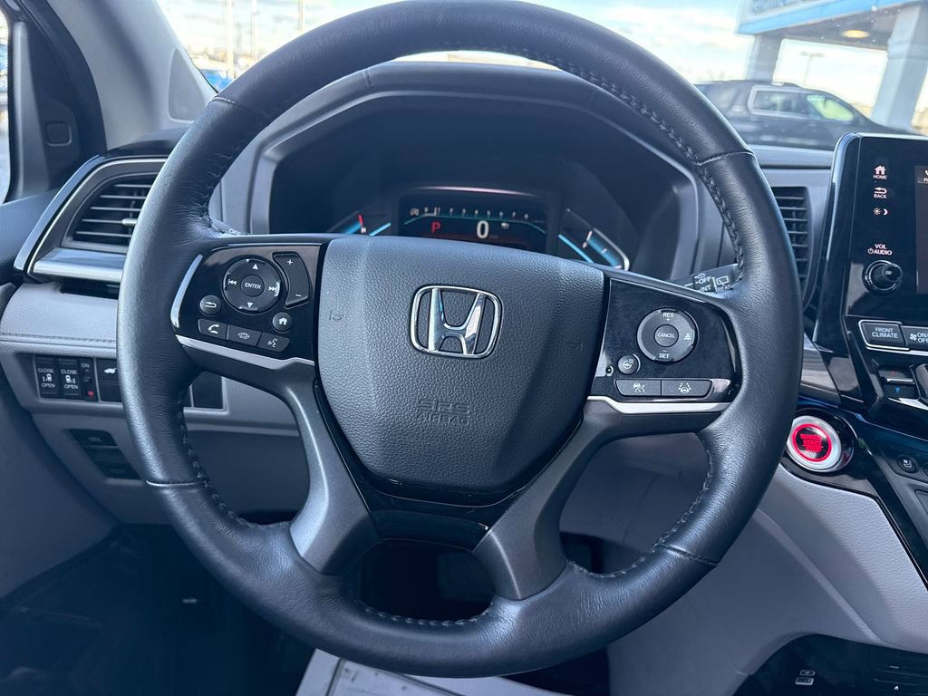 Used 2024 Honda Odyssey Elite image 17