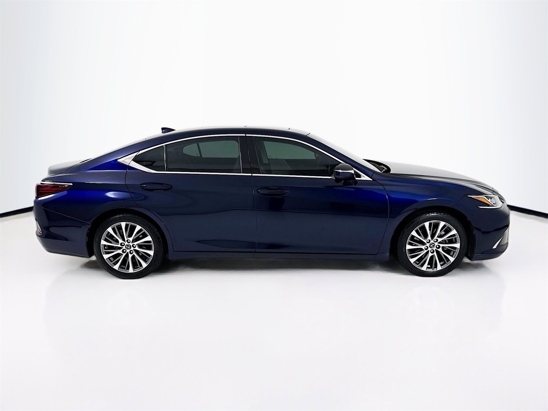 Used 2021 Lexus ES 350 w/ Premium Package image 9