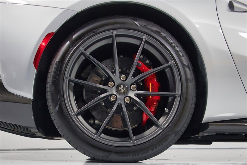 Used 2023 Ferrari 812 GTS RWD image 18