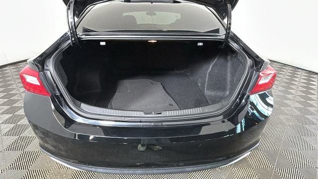 Used 2021 Chevrolet Malibu RS FWD image 28