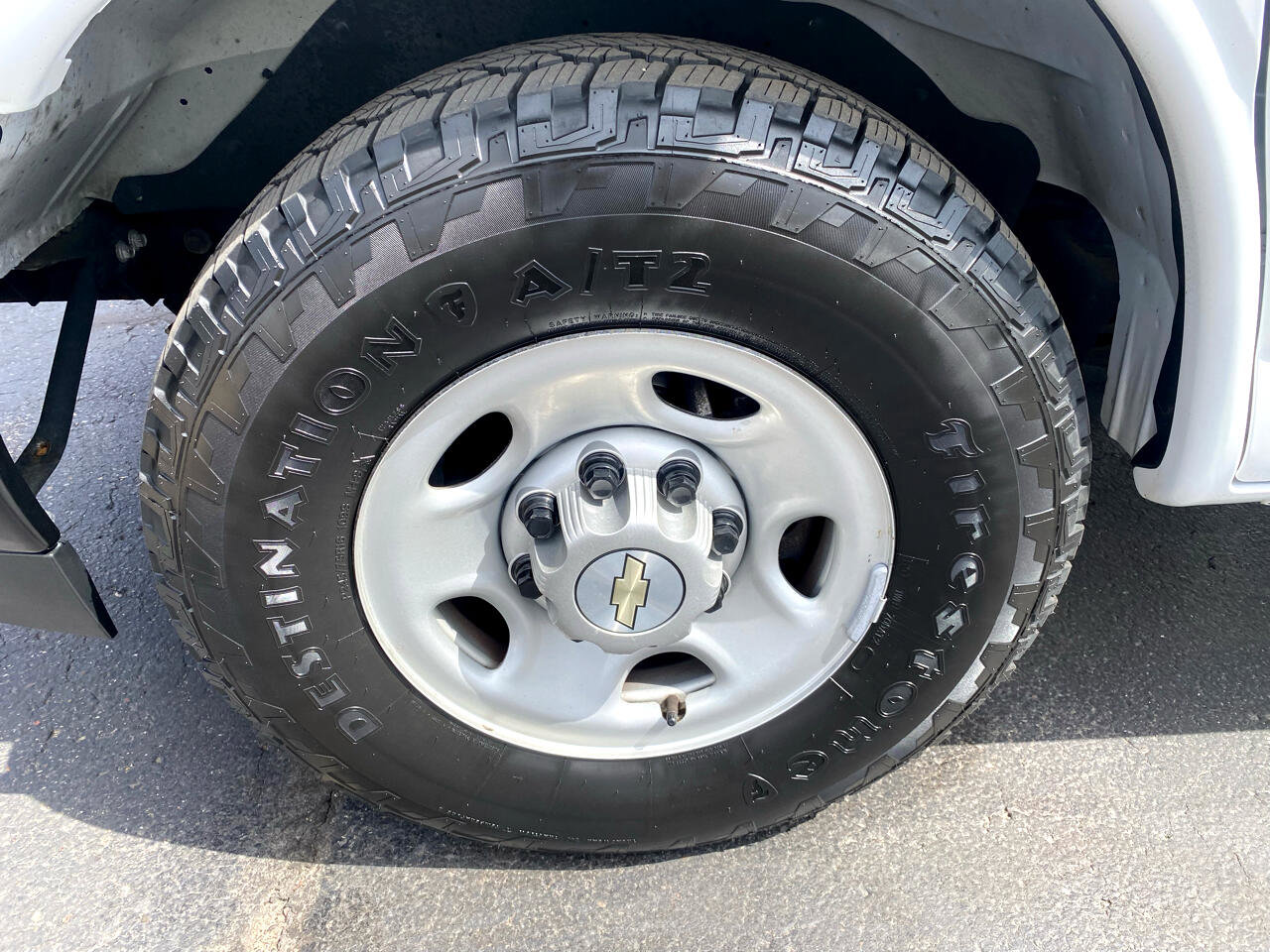 Used 2021 Chevrolet Express 2500 w/ Driver Convenience Package image 40