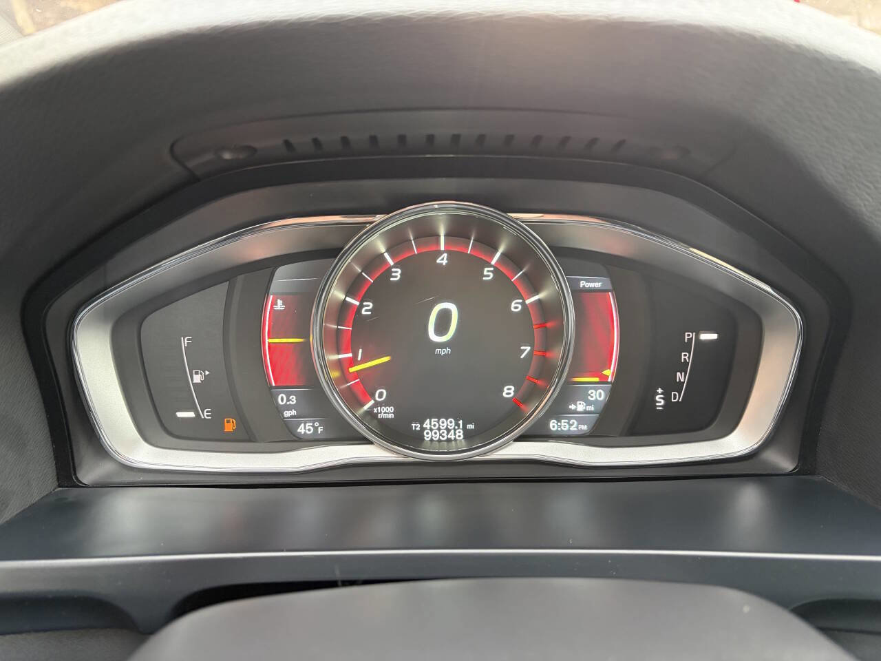 Used 2016 Volvo V60 T5 Cross Country Platinum w/ Climate Package image 28