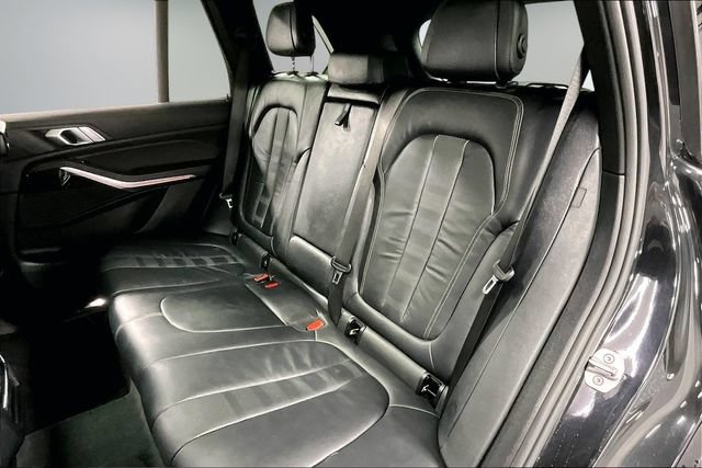 Used 2019 BMW X5 xDrive40i w/ Convenience Package AWD/4WD image 22