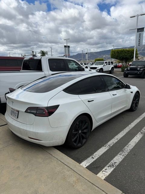 Used 2021 Tesla Model 3 Standard Range Plus RWD image 3