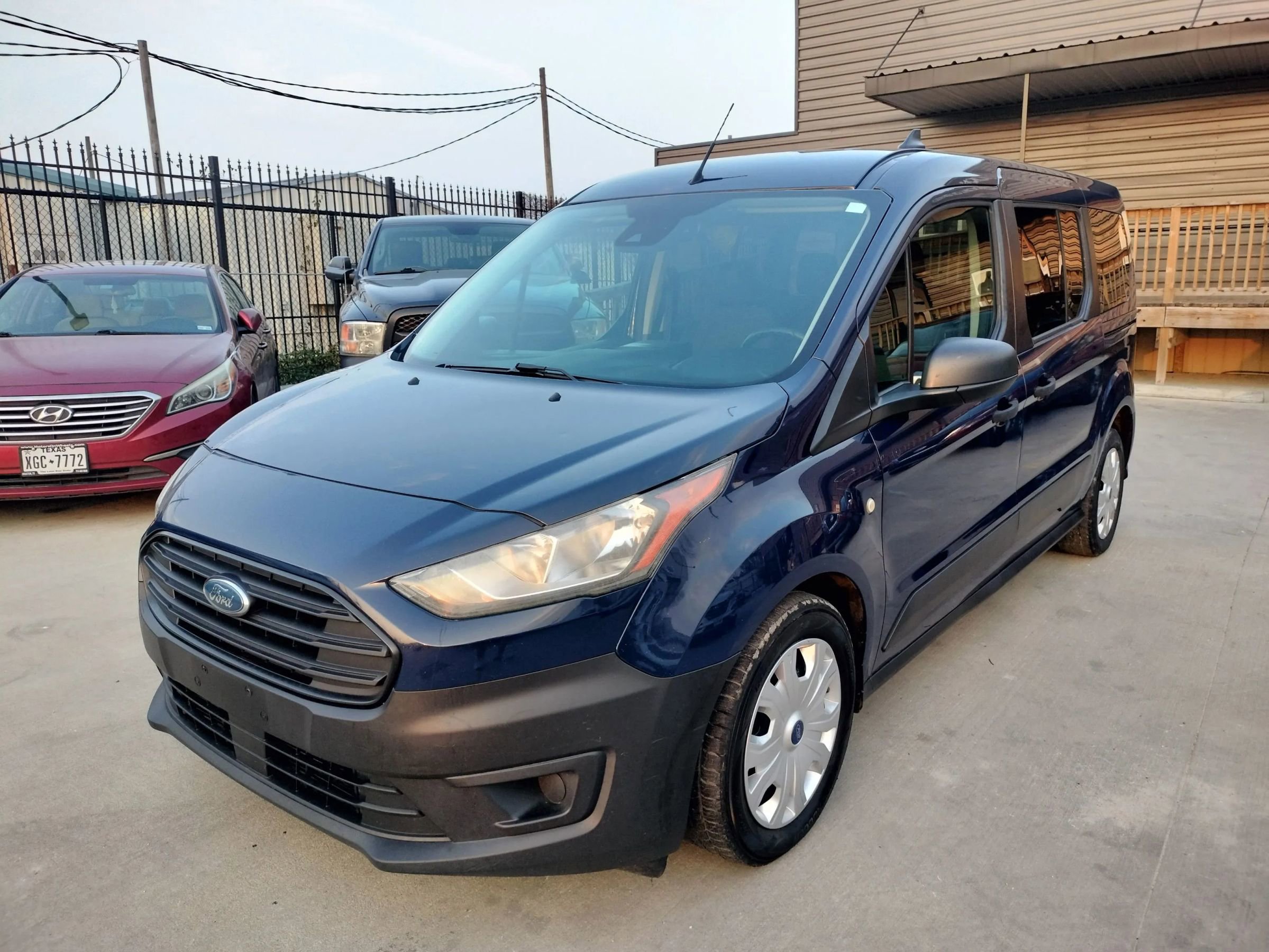 Used 2021 Ford Transit Connect XL image 1