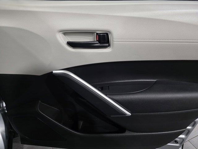 Used 2023 Toyota Corolla Cross L image 13
