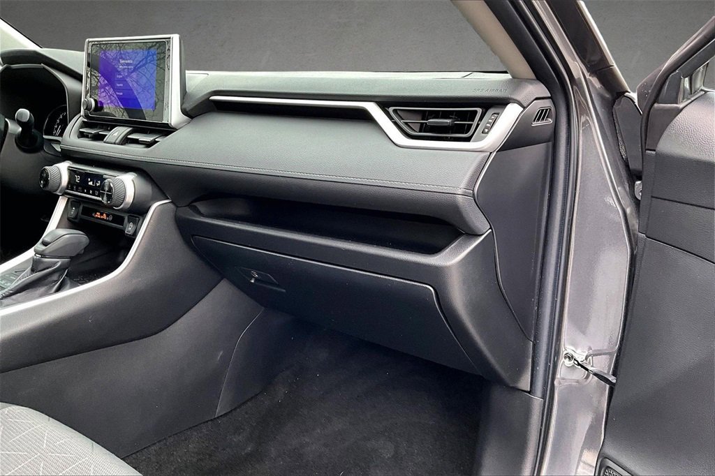 Used 2023 Toyota RAV4 XLE w/ Convenience Package image 26