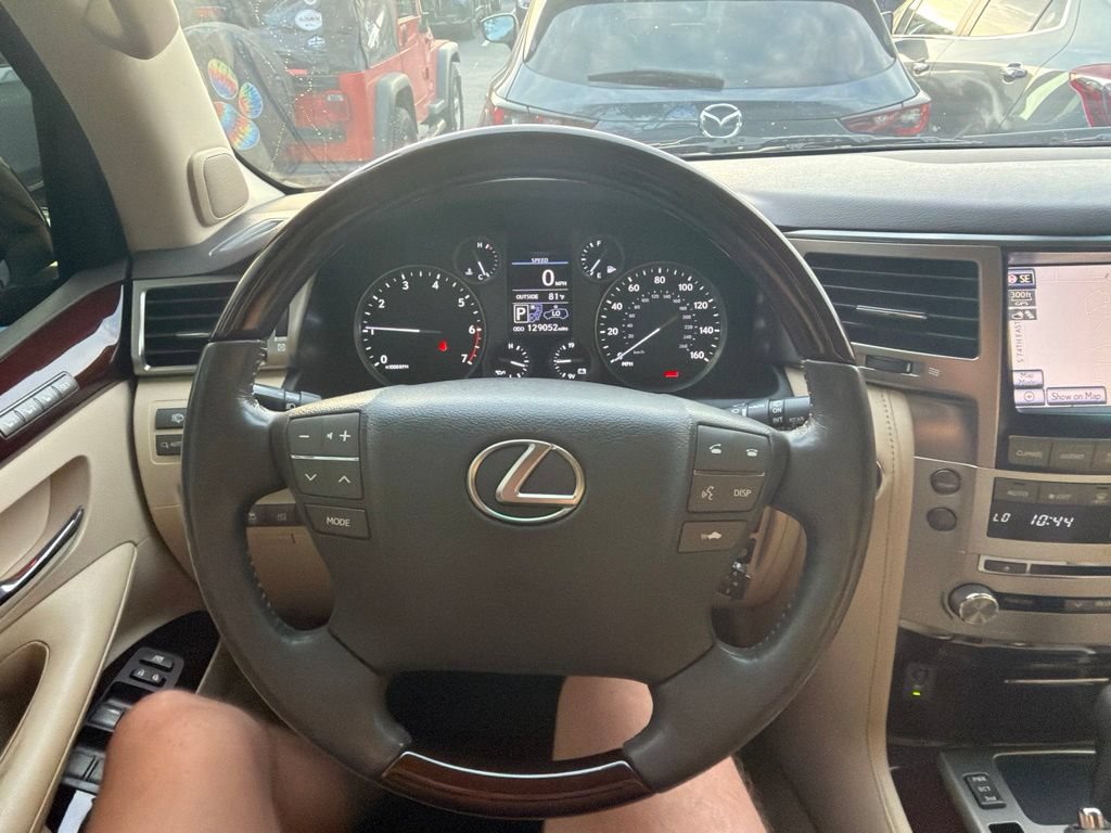 Used 2014 Lexus LX 570 4WD image 14