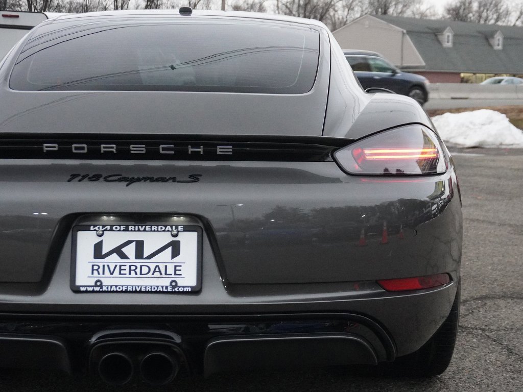 Used 2019 Porsche 718 Cayman S image 15