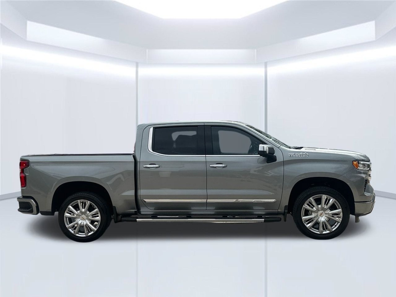 New 2026 Chevrolet Silverado 1500 High Country w/ High Country Premium Package AWD/4WD image 6