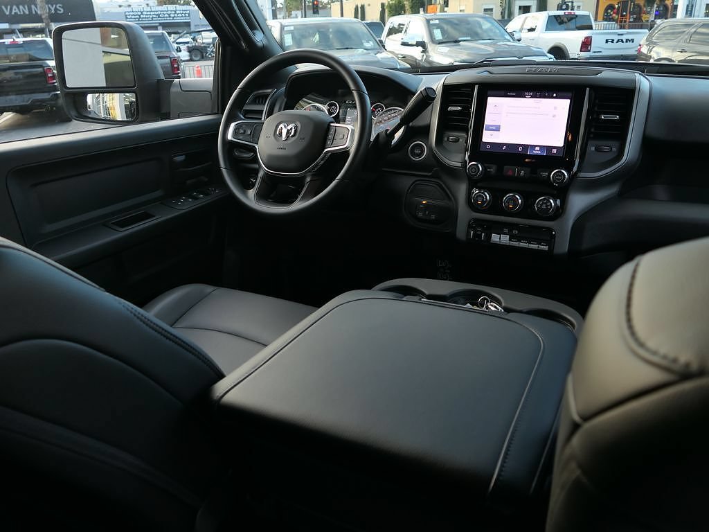 New 2026 RAM 5500 Tradesman AWD/4WD image 27