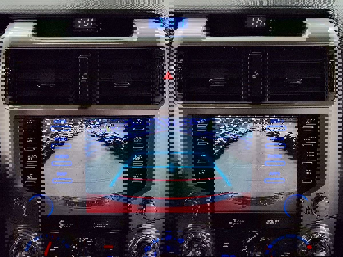 Used 2022 Toyota 4Runner SR5 image 38