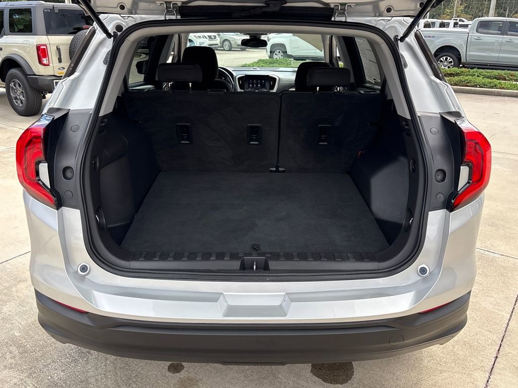 Used 2020 GMC Terrain SLE image 29
